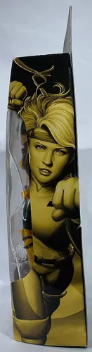 Vista 3 de Marvel Legends Series Titania de 6 pulgadas