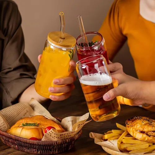 Vista 4 de Vasos para beber de 16 onzas, 6 vasos de vidrio con tapas y pajitas