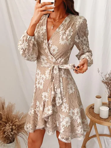Vista 3 de CUPSHE Vestido de invierno con mangas de burbujas con borlas y cinturón para mujer