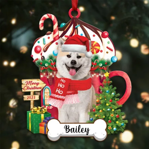 Vista 19 de Akita1 - Adorno personalizado para perro, adorno de perro con nombre personalizado, plano impreso en 2D, acrílico colgante, Papá Noel y perro