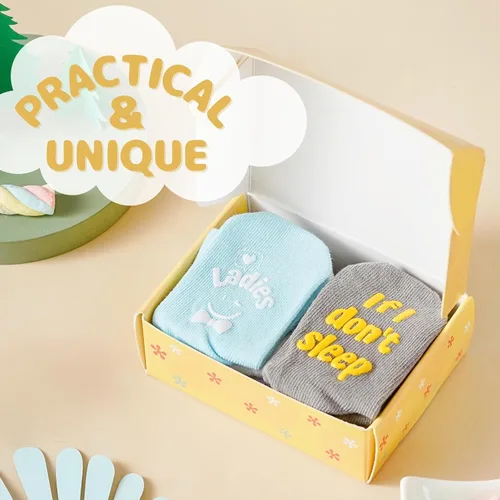 Vista 2 de InnoBeta Juego de calcetines para bebé con citas divertidas (4 pares) calcetines para recién nacidosbebés para baby shower, revelación de género