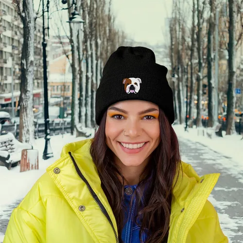 Vista 3 de Bang Tidy Clothing Gorro de bulldog inglés de punto, regalos para amantes de los perros para mujeres, sombreros de invierno bordados