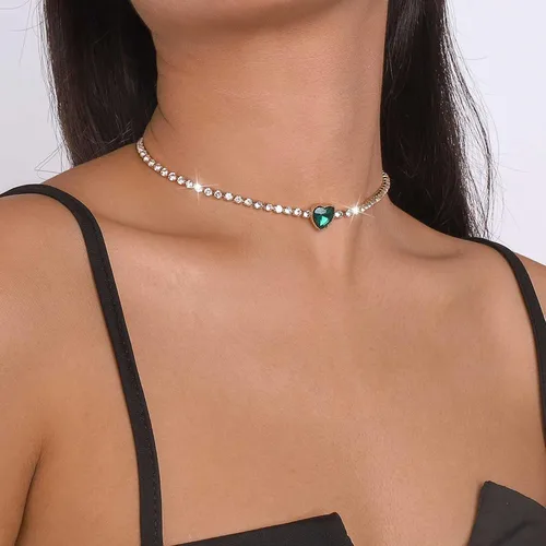 Vista 2 de Collar de tenis de cristal con forma de corazón, gargantilla de corazón de cristal verde, gargantilla de tenis con diamantes de imitación
