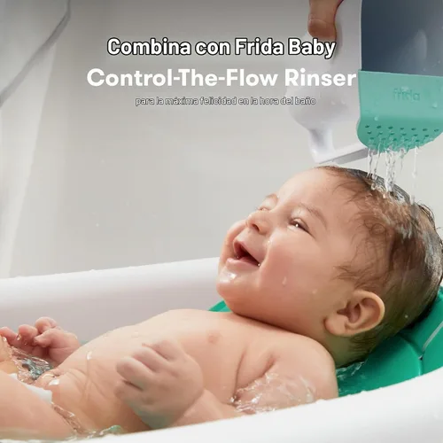 Vista 6 de Frida Baby Kit de baño 4 en 1 Grow-with-Me y Control The Flow Rinser Cup Bath Time