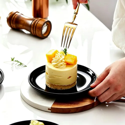 Vista 3 de 6 Inch Glossy Ceramic Appetizer Plates Set of 4, Small Dessert Plates, Charcuterie Accessories, Mini Snack Plates for Cheese Tray, Sushi, Cake