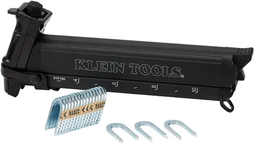 Vista 8 de Klein Tools STP100 - Arrancador de grapas resistente para aplicaciones de utilidad, tiene capacidad para 35-40 grapas, uso con grapas Klein Tools