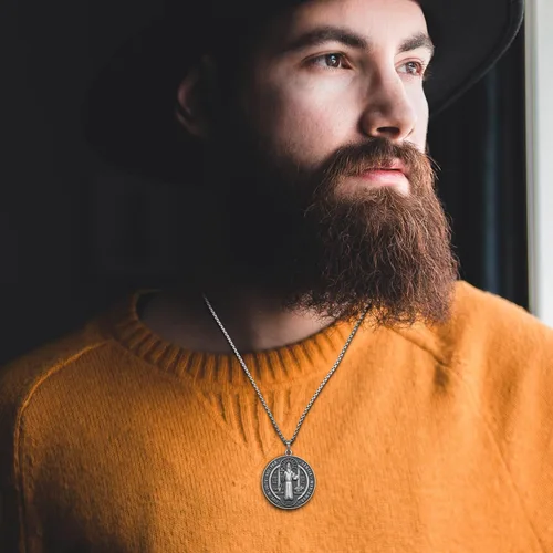 Vista 4 de Anwlki Collar de San Benito con medalla de San Benito, bendición de seguridad, religión, regalo para hombres, mujeres, familia, padres, amigos