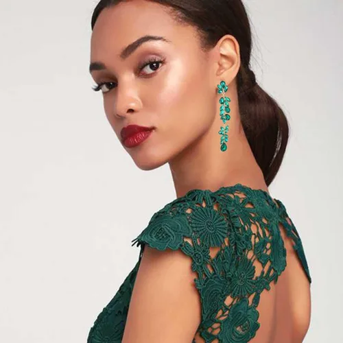 Vista 8 de Aretes largos colgantes de diamantes de imitación brillantes con forma de lágrima de cristal para mujeres, bodas, novias, joyería de graduación