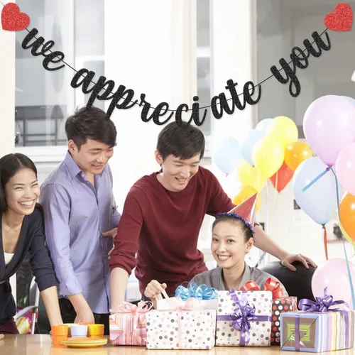 Vista 2 de Cartel con texto en inglés "We Appreciate You" con purpurina negra de agradecimiento a los empleados, maestros, doctores, enfermeras, personal