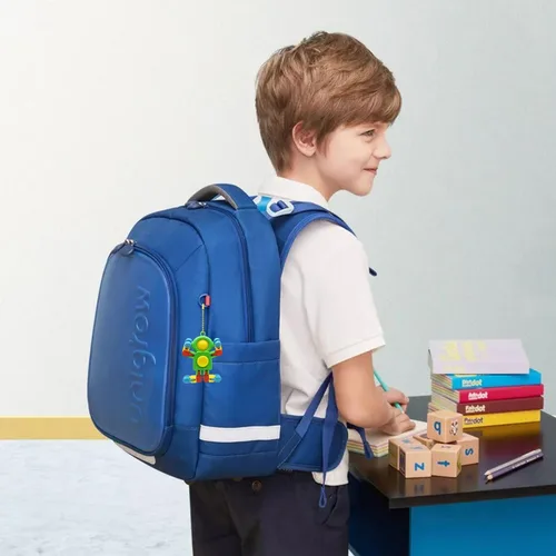 Vista 4 de Paquete de 4 juguetes sensoriales para niños y niñas, juguetes sensoriales transformables para niños y adultos, llavero de juguete para ansiedad