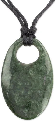 Vista 3 de NOVICA Collar con colgante de jade de plata de ley 925 hecha a mano ajustable de Guatemala de algodón verde 'Maya elipse', Algodón, No es una piedra