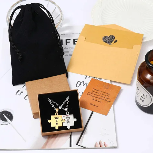 Vista 5 de Collar para parejas, hombres y mujeres, rompecabezas a juego, juego de dije de acero inoxidable K & Q, el mejor regalo para novio, novia en el día