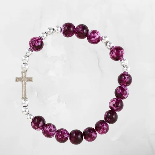 Vista 6 de Pulsera católica con tarjeta de oración, pulsera de cuentas moradas con cruz en tono plateado, regalo del día de la madre para madre religiosa