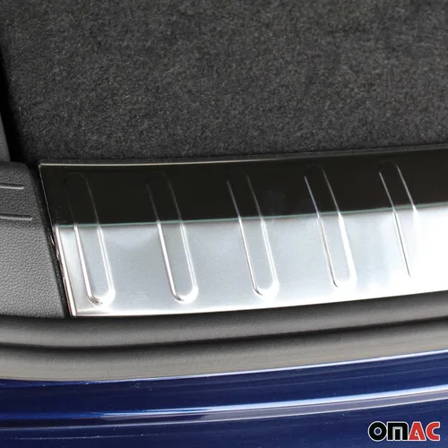 Vista 6 de OMAC Cubierta del umbral del maletero Protector de parachoques para VW Tiguan 2018-2024 acero inoxidable 1 unidad