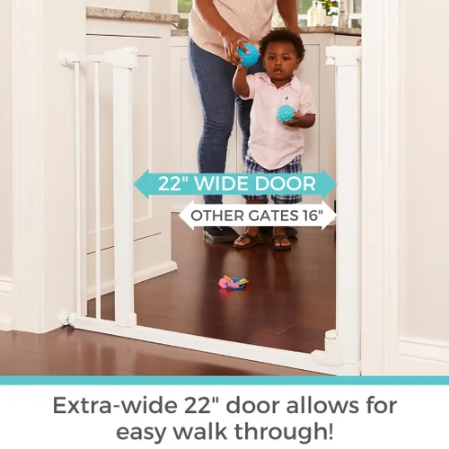 Vista 3 de Toddleroo by North States - Puerta de bebé con cierre automático de Bright Choice: Puerta de bebé montada a presión para puertas con mango que Blanco