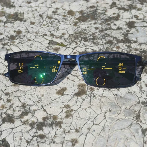 Vista 7 de Gafas de lectura con marco de metal de enfoque múltiple fotocromático progresivo para hombre de moda