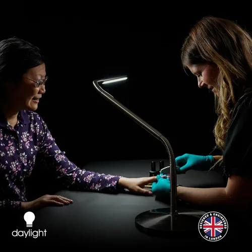 Vista 3 de Daylight Company, LLC U35108 Lámpara de mesa Slimline 3 - LED - CRI de 80 - Cuidado de los ojos - 4 niveles de brillo, 3,000 LUX a 30 cm, 1,065