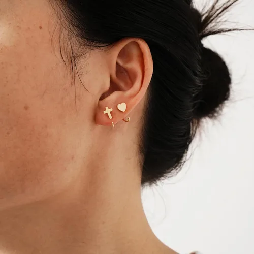 Vista 2 de CHIC & ARTSY Aretes de aro de plata de ley 925, pequeños aretes de aro de bola, barra, estrella, luna, corazón, cruz, punto, triángulo, medio aro