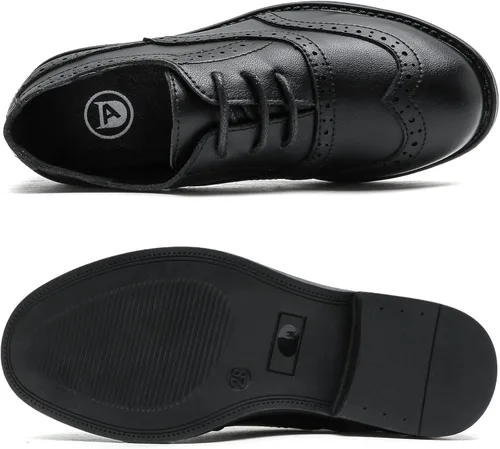 Vista 4 de DADAWEN Zapatos Oxford clásicos de cuero con cordones para niño, zapatos Oxford cómodos para uniforme escolar, boda, iglesia, zapatos de vestir