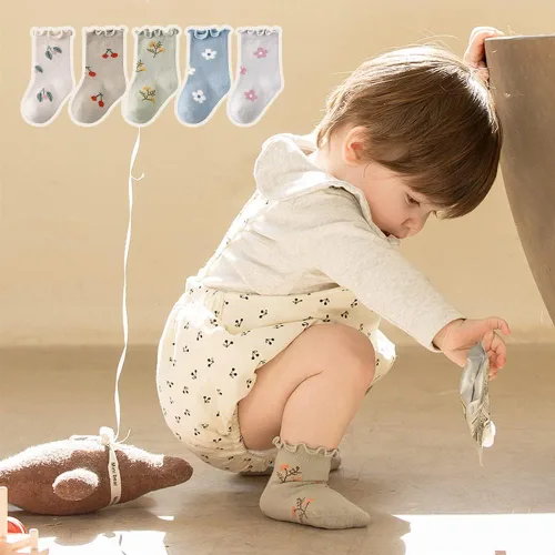 Vista 2 de WATOCHE Calcetines para bebés y niñas pequeñas, con volantes, calcetines de vestir con volantes, calcetines antideslizantes para bebés, lindos