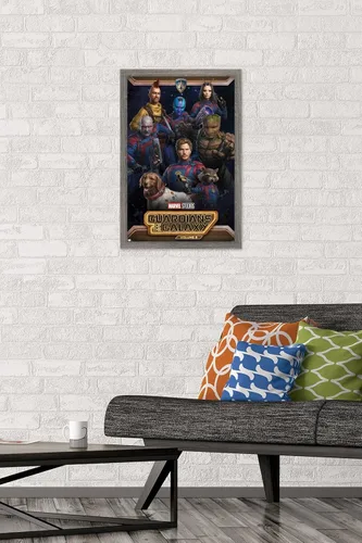 Vista 2 de Marvel Guardians of the Galaxy Vol 3 - Póster de pared grupal, 22.4 pulgadas de largo x 14.7 pulgadas de ancho, versión enmarcada de madera