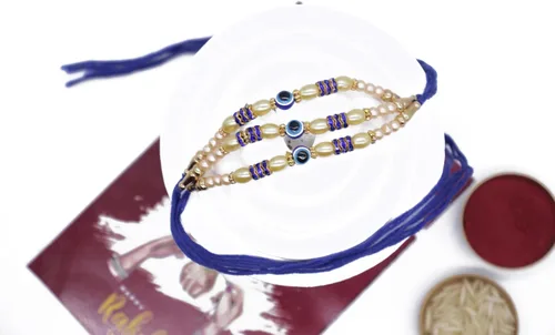 Vista 6 de Rakhi casero para hermano Bhaiya Raksha Bandhan Hilos sagrados con tarjeta de felicitación y bolsa de regalo El mal de ojo promueve la positividad