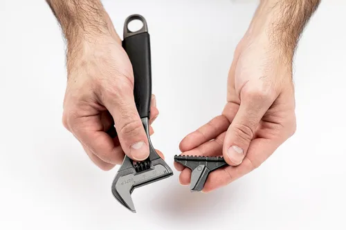Vista 5 de Bahco 6" SAE Ergo - Llave industrial combinada ajustable/para tubos con acabado negro, boca reversible para doble funcionalidad, dientes agresivos