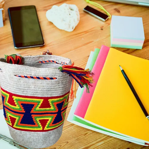 Vista 8 de Wayúu Colombian - Mochila para mujer Bolso bohemio hecho a mano Bolsa de playa de paja Hecho a mano por artesanos Wayúu