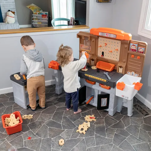 Vista 4 de Step2 Pro Play - Taller Infantil de Juegos con Banco de Herramientas, Banco de Herramientas para Interior/Exterior para Niños, Juego Interactivo