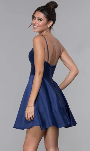 Vista 2 de Vestidos cortos de fiesta de exalumnos con bolsillos, línea A, de satén fruncido, vestidos formales de cóctel para baile de graduación