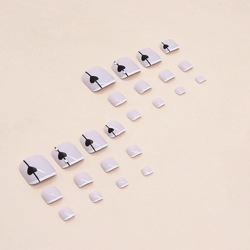 Vista 3 de Uñas postizas a presión francesas blancas, uñas postizas cuadradas cortas, puntas de uñas rosadas, punta de flecha negra, piercing de corazón, uñas