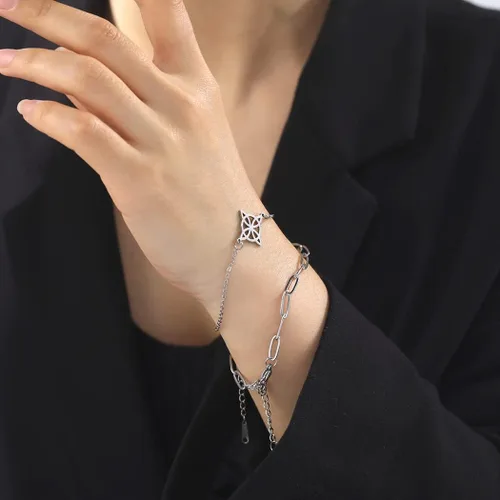 Vista 2 de unift Pulsera de nudo de bruja para mujer con símbolo de Wiccano de acero inoxidable con dije único ajustable de doble capa plata acero inoxidable