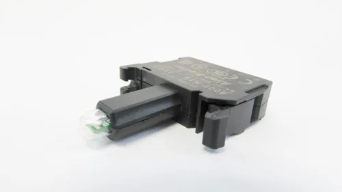 Vista 4 de ALLEN BRADLEY 800F-N3G SERIE B LED MODULO LATCH MONTAJE 24V 800F-N3G Serie B