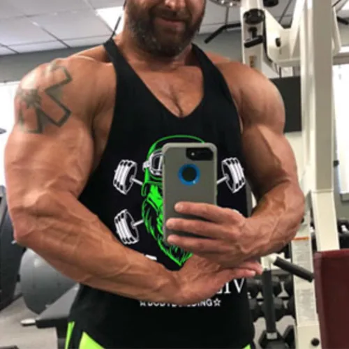 Vista 3 de GYMAPE Camiseta sin mangas de algodón para hombre con dobladillo de arco