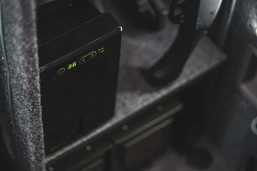 Vista 5 de LOCKDOWN Deshumidificador automático con funcionamiento silencioso, manguera de drenaje y controles de autonomitorización para control de humedad