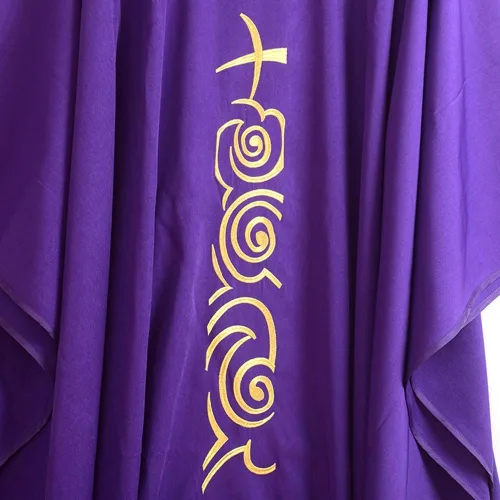 Vista 6 de BLESSUME Vestiduras de casulla Iglesia púrpura sacerdote ropa