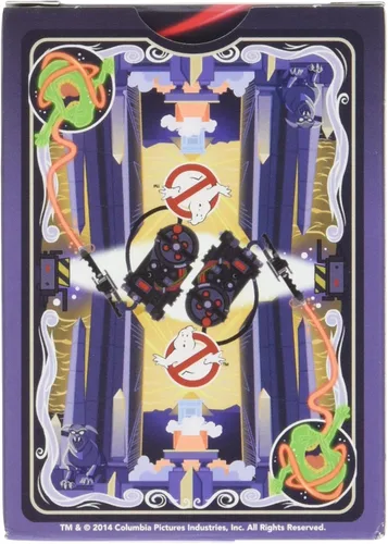 Vista 2 de Albino Dragon Ghostbusters jugando a las cartas