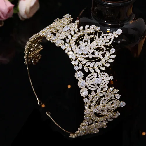 Vista 7 de Aoligrace Tiara y corona de boda de circonita cúbica de lujo para mujeres, joyería para el cabello, quinceañera, regalos para novias para mujeres