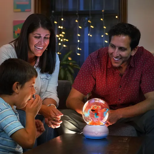Vista 7 de Imagix Pantalla holográfica interactiva de bola de cristal para niños a partir de 6 años Voice-play with Ellie & Ember: stories, riddles