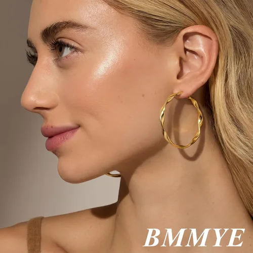 Vista 2 de Aretes de aro de plata para mujer, chapados en oro de 14 quilates Oro 40 mm.