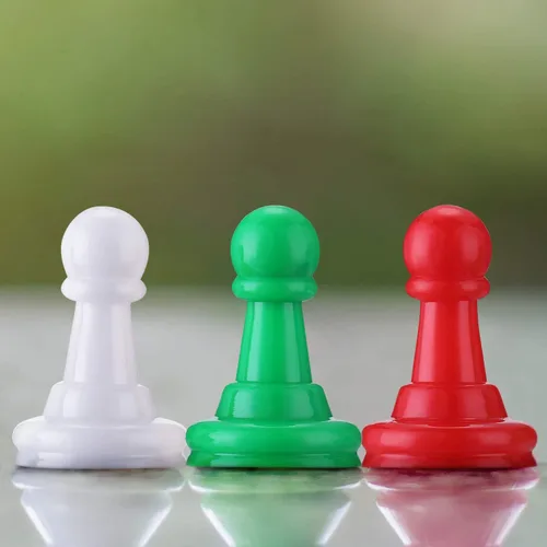 Vista 5 de Zonon 64 piezas de juegos de mesa, piezas de ajedrez de plástico multicolor, 1 pulgada a granel para tablero de componentes de mesa, accesorios