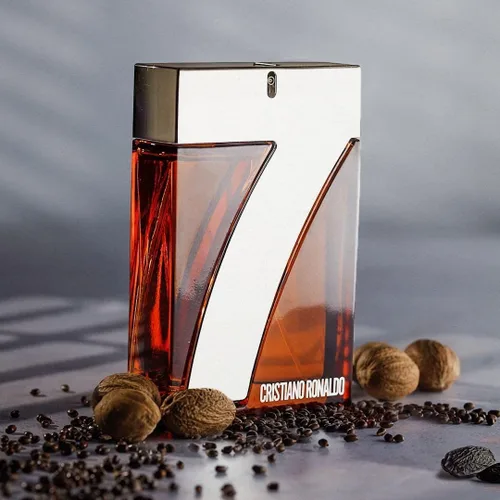 Vista 6 de CRISTIANO RONALDO Fearless - Colonia vegana de larga duración para hombres - Perfume floral picante amaderado para hombres - Eau de Parfum Colonia