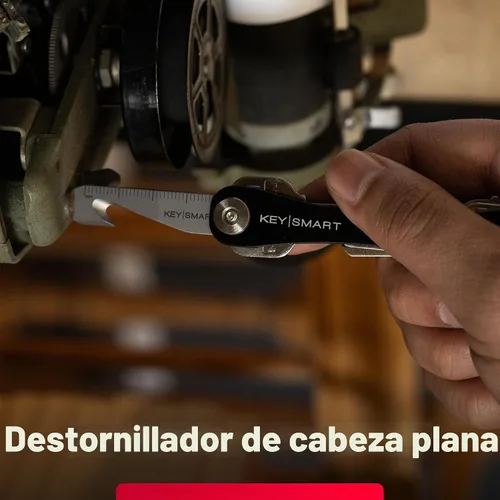 Vista 5 de KeySmart MultiTool - Herramienta multiusos 5 en 1 para llavero con abridor de cajas, regla, barra de palanca, destornillador Phillips y cabeza