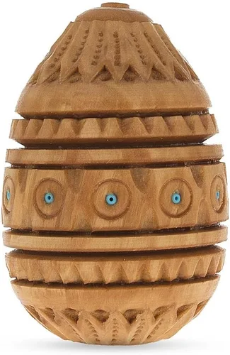 Vista 4 de BestPysanky Huevo de Pascua de madera ucraniana tallado a mano en un soporte