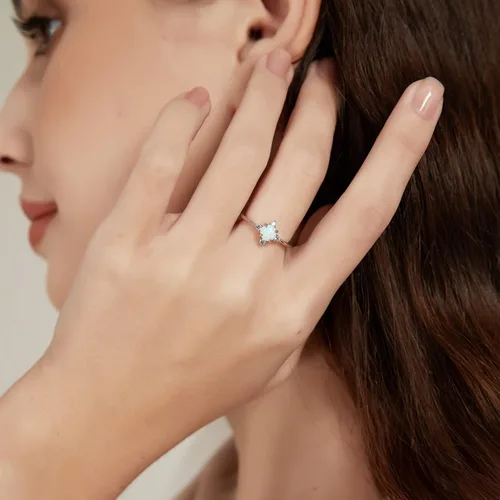 Vista 4 de SHINYSO Anillo de boda chapado en oro de 14 quilates para mujer, anillos finos y apilables, ópalo delicado con circonita cúbica, anillo