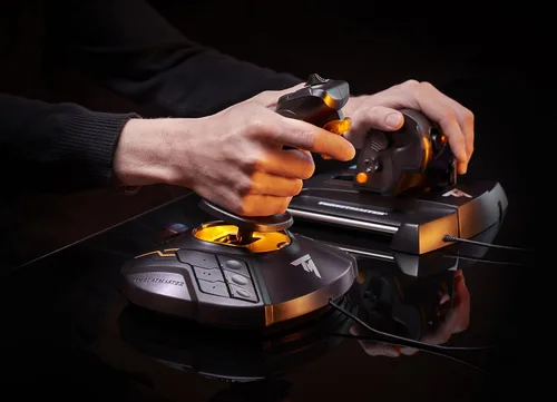Vista 12 de Controlador Thrustmaster T16000M FCS HOTAS