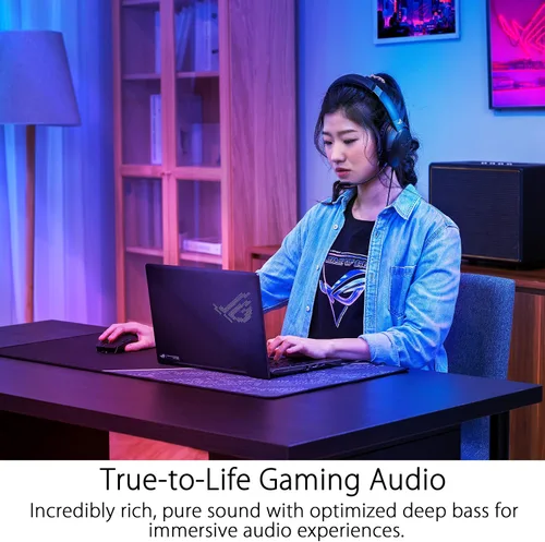 Vista 6 de ASUS ROG Strix Go Gaming Headphones with USB-C Adapter Ai Powered Noise-Cancelling Microphone Over-ear Headphones for PC, Mac, Nintendo Switch