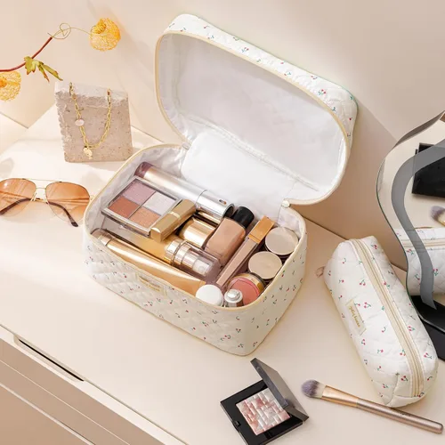 Vista 2 de HBselect Bolsa de Maquillaje Acolchada, 3 Piezas de Gran Bolsa de Maquillaje de Viaje de Algodón, Linda Bolsa de Maquillaje Floral Coquette, Bolsa