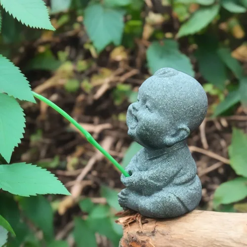 Vista 4 de Mini estatua de pescador para acuario, pequeñas figuras de pesca japonesas para jardín de hadas, acuario, estanque, bonsái, pecera, accesorios