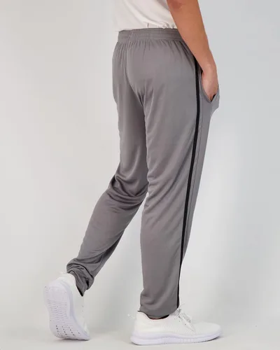 Vista 4 de Real Essentials Paquete de 3 pantalones deportivos de malla para niño con bolsillos